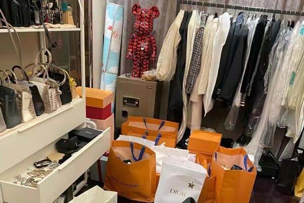 龙岩市武平回收一线品牌衣服